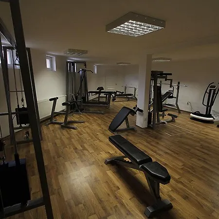 Kek Laguna Panzio Bed & Breakfast Dombrád