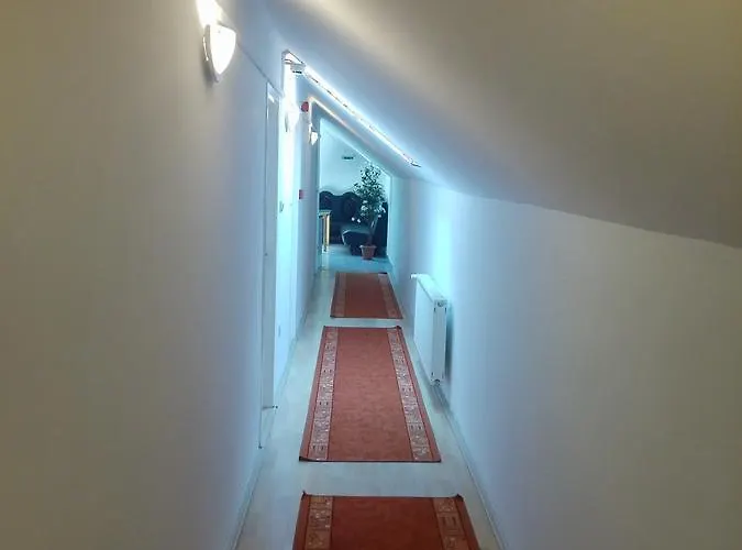 Frühstückspension Kek Laguna Panzio